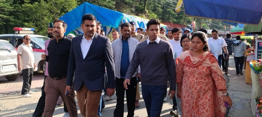 जिलाधिकारी अंशुल सिंह ने किया जागेश्वर धाम का निरीक्षण, पार्किंग और पर्यटन सुविधाएं सुदृढ़ करने के दिए निर्देश