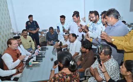 सोनीपत: मोदी नेतृत्व की बदौलत दुनिया में बढ़ा भारत का मान : डॉ अरविंद शर्मा , मोदी सरकार के 12 वर्ष पूर्ण होने पर कैबिनेट मंत्री ने किया जनसंपर्क अभियान, लाभार्थियों से किया संवाद