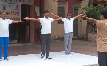 कानपुर: आरटीओ कार्यालय परिसर में योग शिविर का हुआ आयोजन 