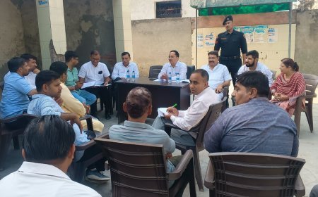 सोनीपत: विशेष गहन पुनरीक्षण-2026 के तहत चल रहे मतदाता सूची सत्यापन कार्य को लेकर लोगों को जागरूक करने के लिए राई विधानसभा क्षेत्र के विभिन्न गांवों में चलाया गया जागरूकता अभियान*