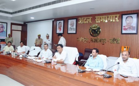 लखीमपुर खीरी : भामाशाह जयंती पर सम्मानित हुए जिले के शीर्ष करदाता व्यापारी
