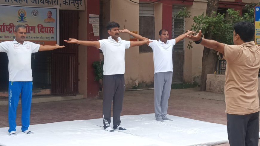 कानपुर: आरटीओ कार्यालय परिसर में योग शिविर का हुआ आयोजन 