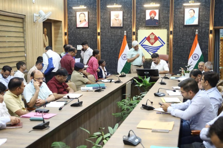 देहरादून : समाधान दिवस में डीएम सख्त, शिकायत हॉटस्पॉट पर होगी कार्रवाई