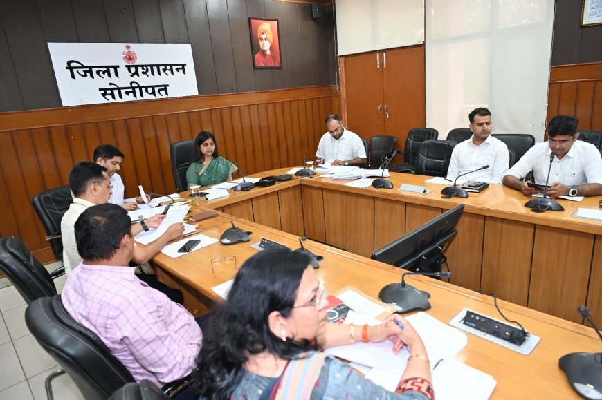 ड्रेनों में प्रदूषण रोकने के लिए सभी विभाग समन्वय के साथ करें कार्य-मण्डलायुक्त राजीव रतन*