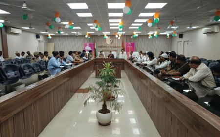 अम्बेडकरनगर: उर्स मेला अशरफपुर किछौछा की तैयारियां तेज, श्रद्धालुओं की सुविधा और सुरक्षा को लेकर डीएम ने दिए सख्त निर्देश