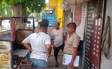 सोनीपत: बेखौफ चोरों का आतंक: एक ही रात में चार दुकानों के शटर तोड़ लाखों के माल पर हाथ साफ