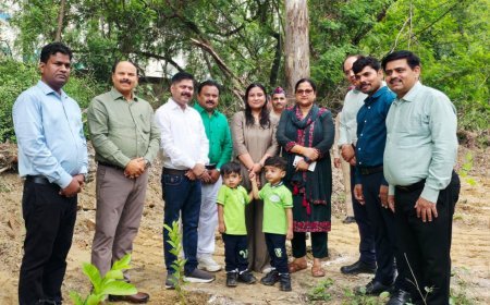 कानपुर: “एक पेड़ माँ के नाम” से परिवहन विभाग ने किया महा-वृक्षारोपण 