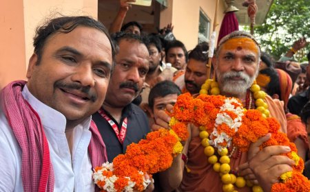 जगद्गुरु शंकराचार्य  के समक्ष मुस्लिम समाज ने बढ़ाया गौ-रक्षा का हाथ