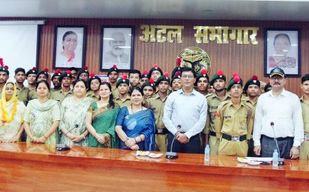 लखीमपुर खीरी : कारगिल शहीदों को श्रद्धांजलि, 12 योद्धा सम्मानित