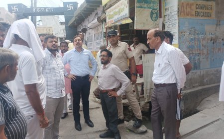 सोनीपत: ब्राह्मण दरवाजा क्षेत्र की समस्याओं का एसडीएम ने किया मौके पर निरीक्षण