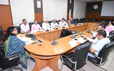 प्रधानमंत्री अनुसूचित जाति अभ्युदय योजना के तहत स्वरोजगार को मिलेगा बढ़ावा, पात्र लाभार्थियों को उपलब्ध कराया जाएगा 6 लाख रुपये तक का ऋण-सीईओ डॉ० अनमोल*